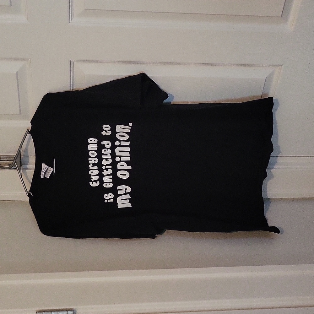 Black Graphic Tee - Short Sleeve